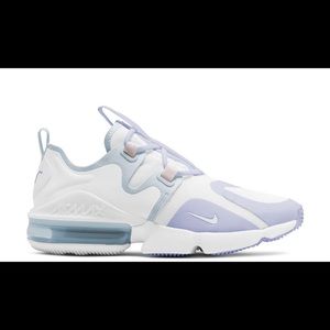 *New Nike Air Max Infinity